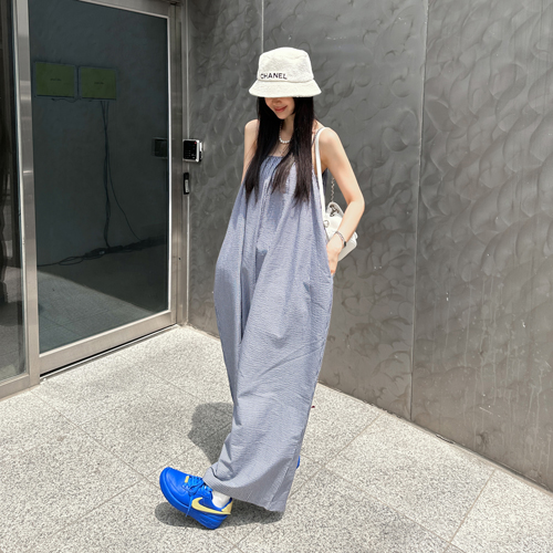 Mobile stripe jumpsuit