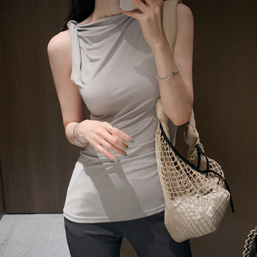 Twist modal nashi top