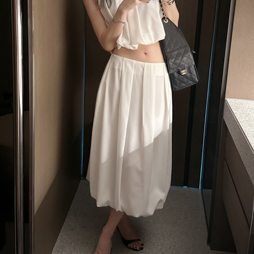 Dolphin skirt