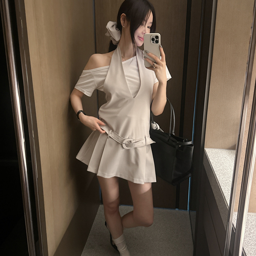 Scrunchie set dress