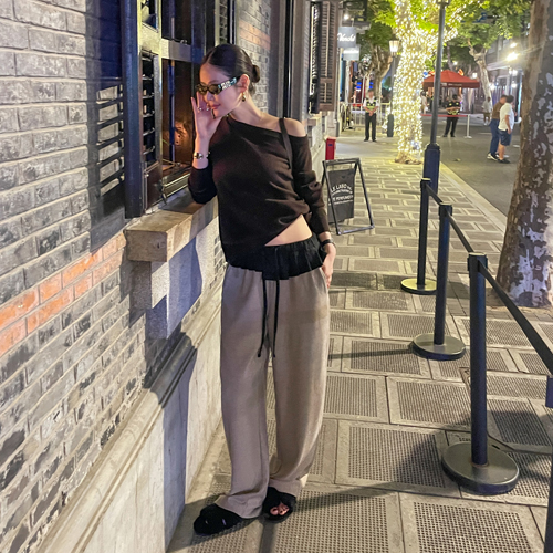 Eva wool frill slacks