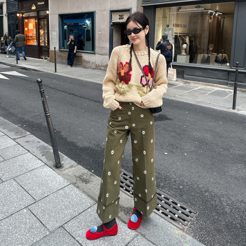 Daisy khaki roll-up pants