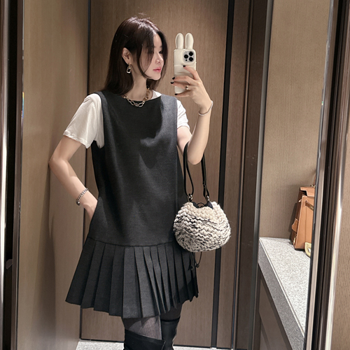 Femme hairy ribbon dress