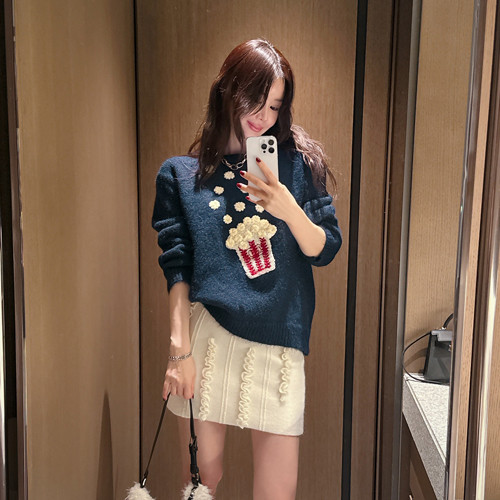 Popcorn long sleeve wool knit