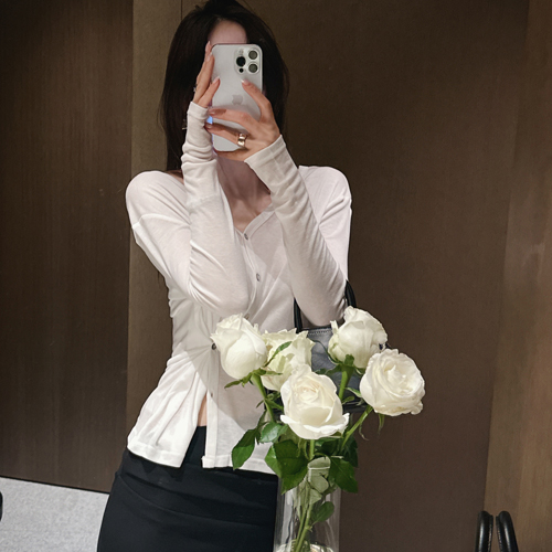 Side button tencel cardigan