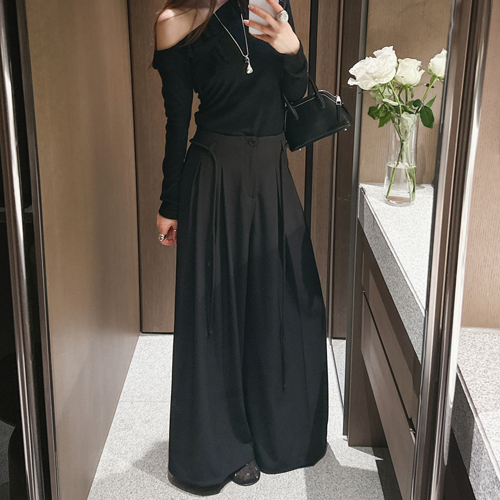 Bera button string slacks