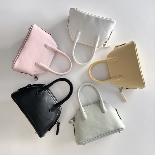 Pretzel mini tote bag