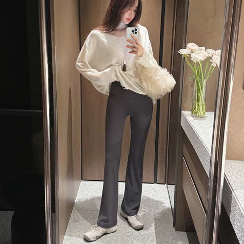 Cloud span boots-cut leggings