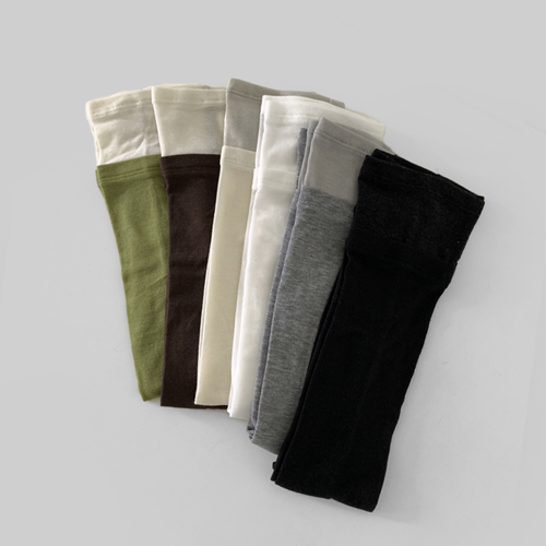 Nick layered leg warmer