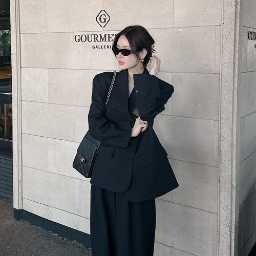 Diva tailored jacket