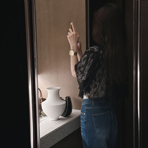 Once lace manteau blouse