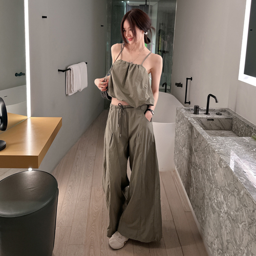 Salon wide pleats pants