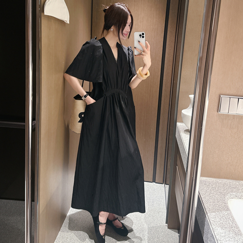 Fena shirring short-sleeved dress