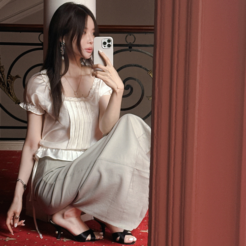 Poca frill blouse