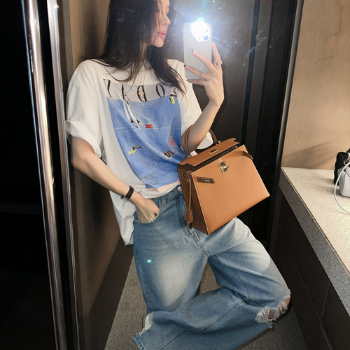 Today over-fit cotton tee