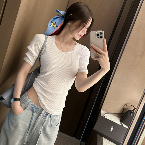 Ropy summer lace tee