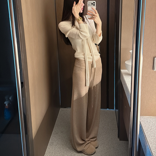 Olsen string wool knit pants